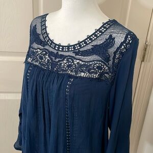 New Directions Navy Tunic Top Lace Lightweight Ruffle Sleeve Size Large